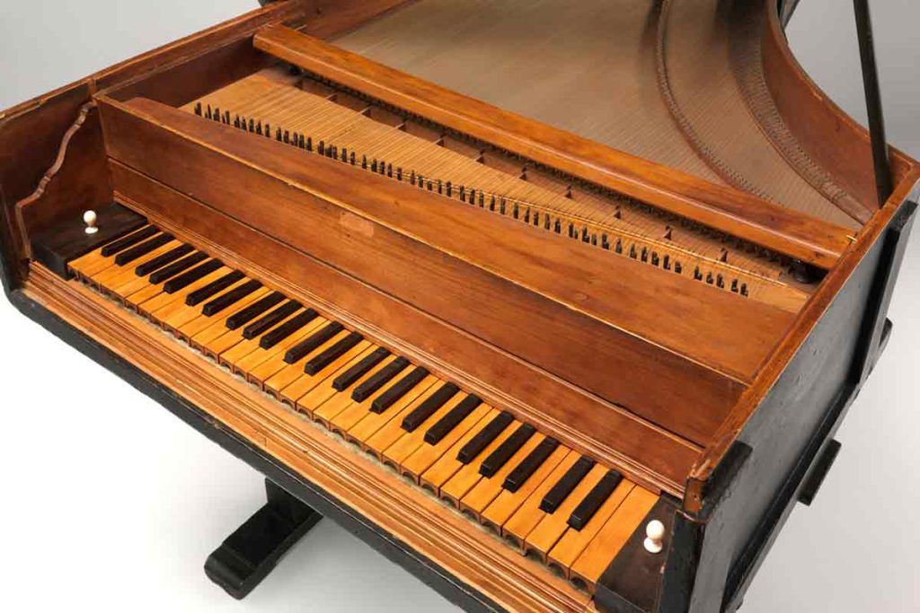 تاریخچه ساخت اولین پیانو
