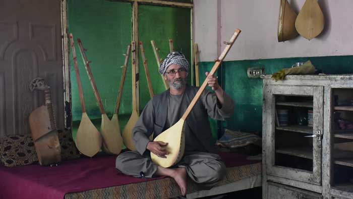 ساز دمبوره